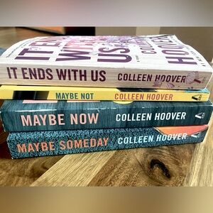 Colleen Hoover Brand New Book Bundle!
